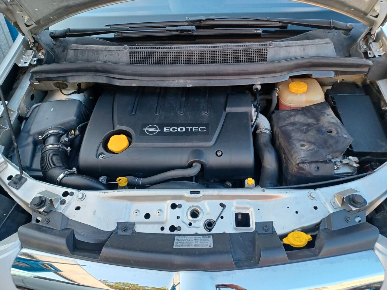 Opel Zafira 1.9 CDTI 120CV Cosmo UNICO PROPRIETARIO 7 POSTI