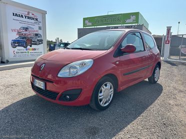 RENAULT Twingo 1.2 Initiale Benzina/Metano