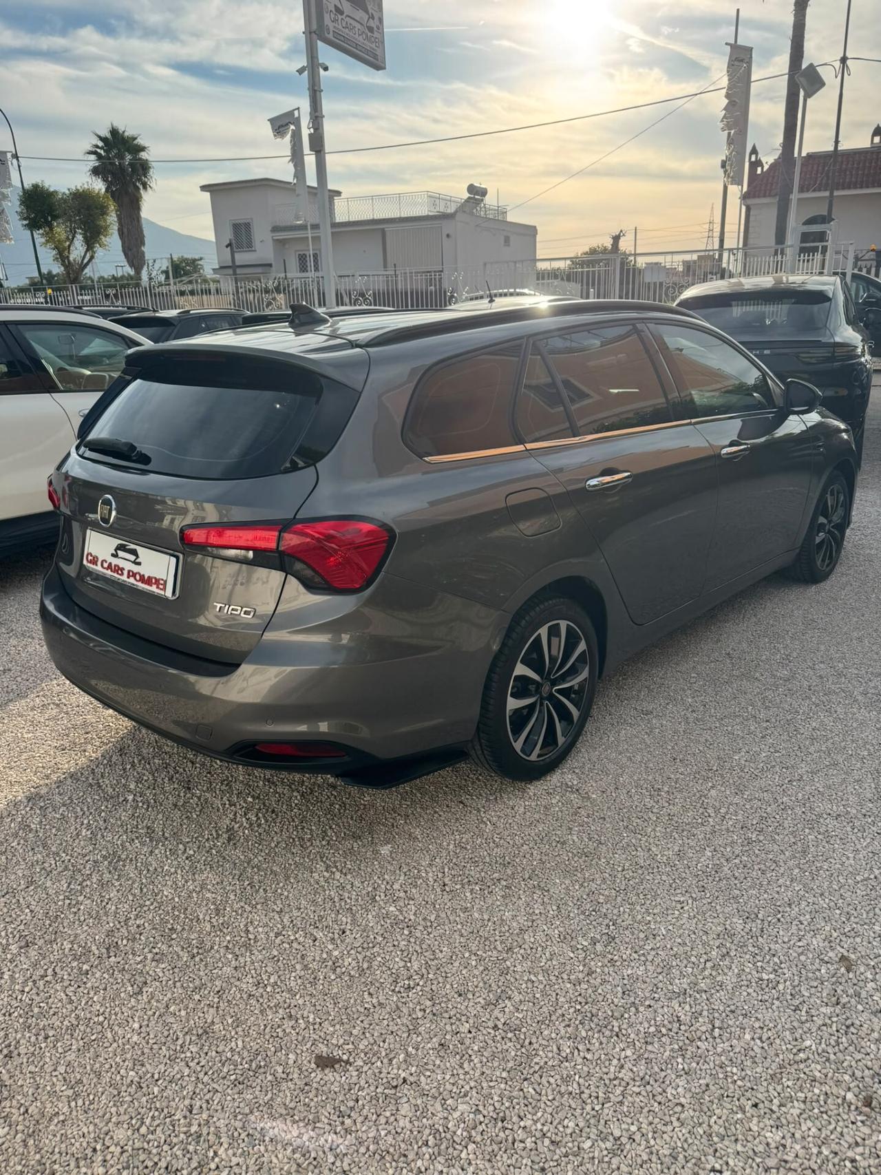 Fiat Tipo 1.6 Mjt S&S SW Lounge