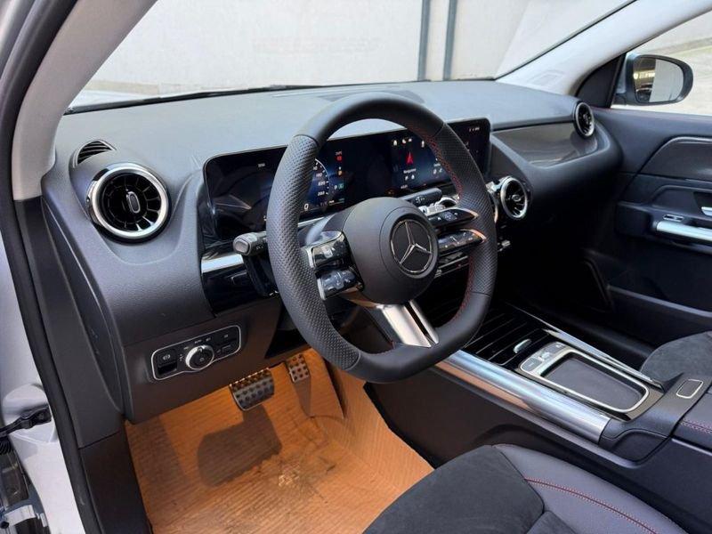 Mercedes-Benz GLA 180 Automatic AMG Line Premium