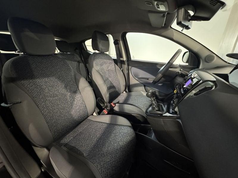 Lancia Ypsilon 1.0 FireFly 70cv Hybrid Silver