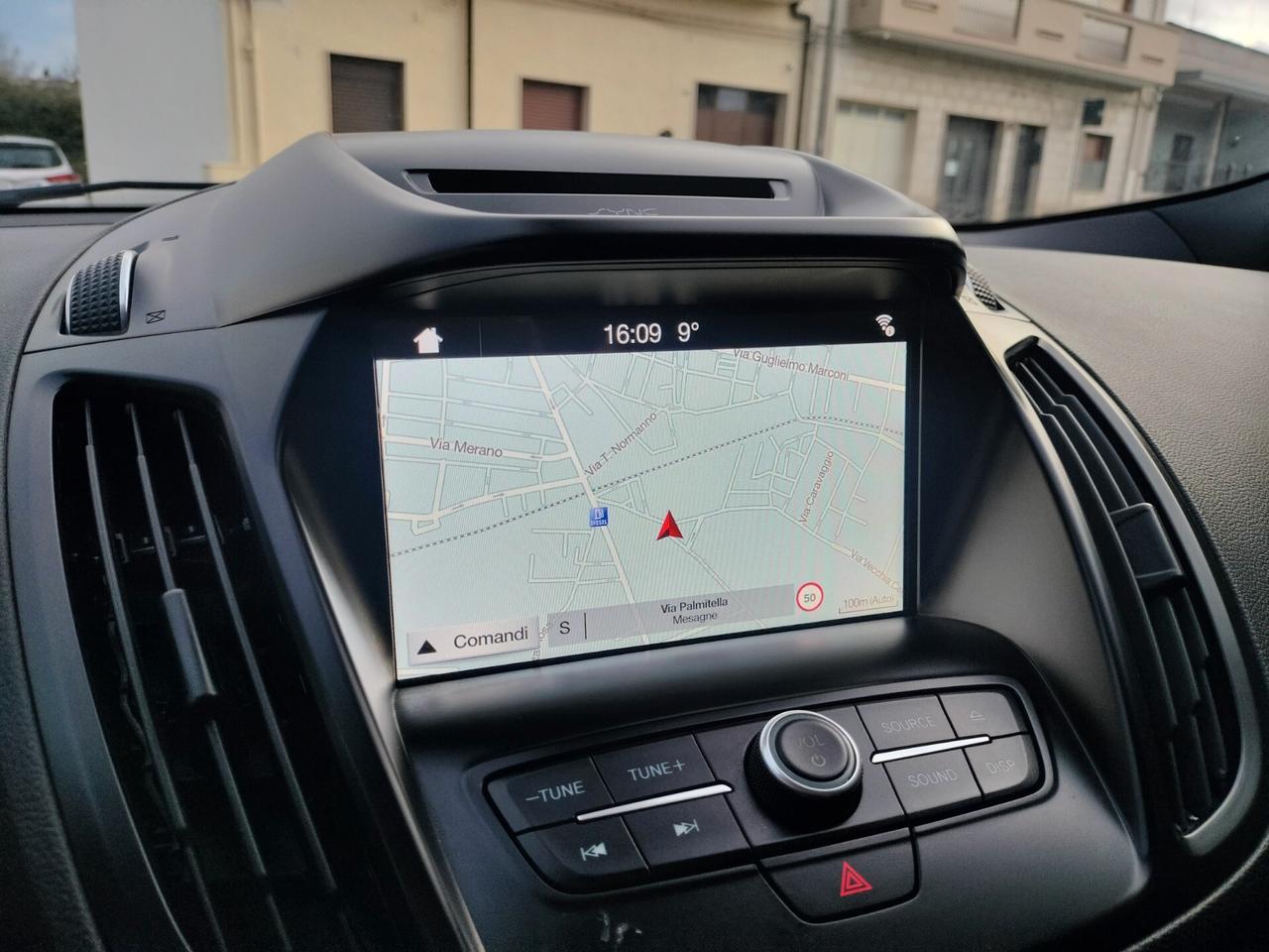 Ford Kuga 2.0 TDCI 150 CV S&S 4WD Powershift ST-Line