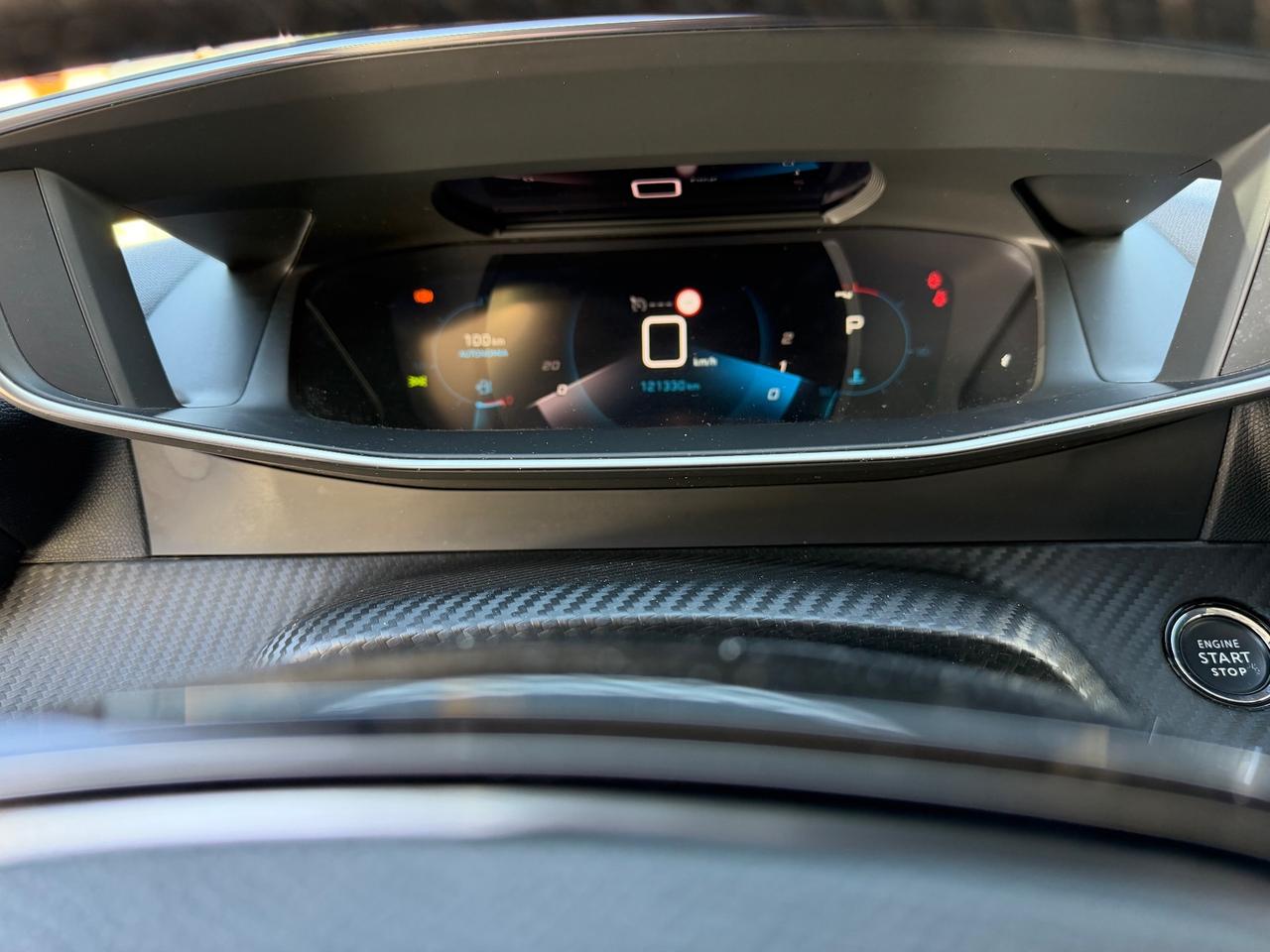 Peugeot 2008 BlueHDi 130 S&S EAT8 Allure