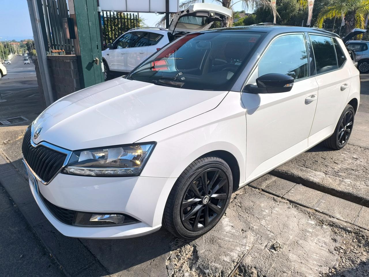 Skoda Fabia 1.0 MPI 60 CV Twin Color Nero