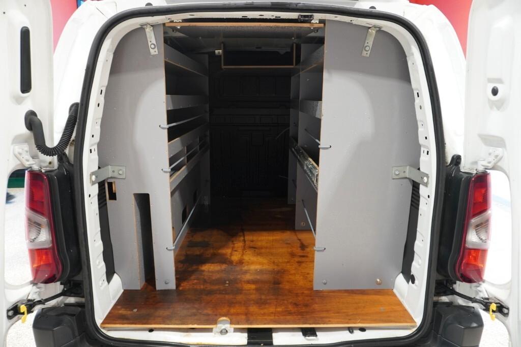 CITROEN BERLINGO VAN 1.5 BLUEHDI 75CV FURGONE CLUB ( CRUISE - CLIMA - SENSORI POST. )