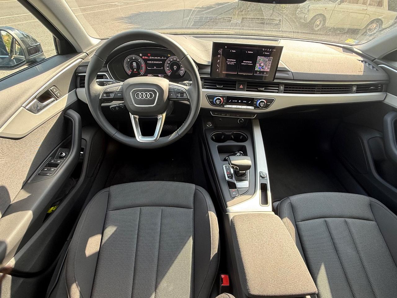 Audi A4 Avant 35 2.0 tdi mhev Business Advanced 163cv s-tronic