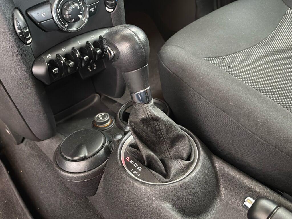 Mini Cooper D 2.0 D Cooper D Auto