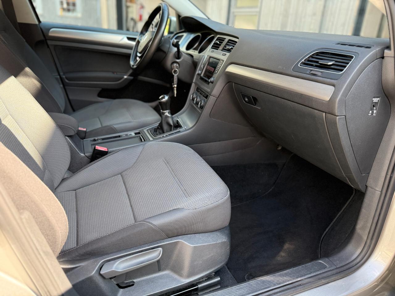 Volkswagen Golf COMFORTLINE BUSINESS 110CV EURO6