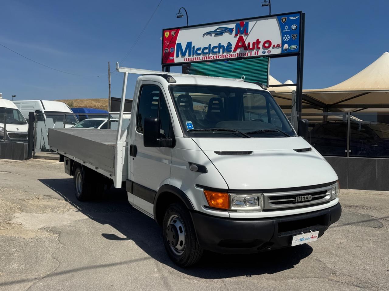 IVECO DAILY 35C12 CASSONE FISSO CLIMATIZZATO