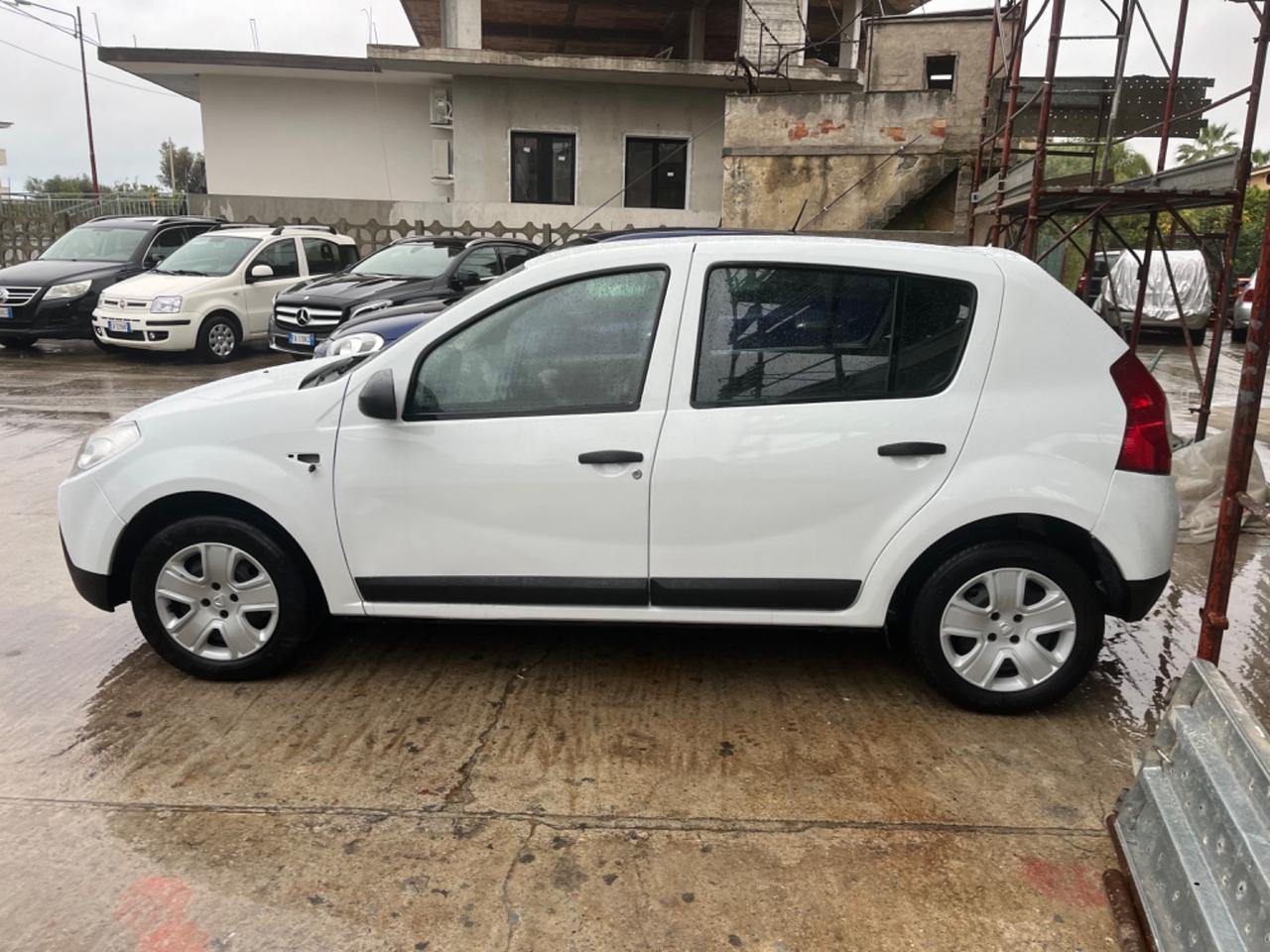 Dacia Sandero 1.4 8V GPL Ambiance