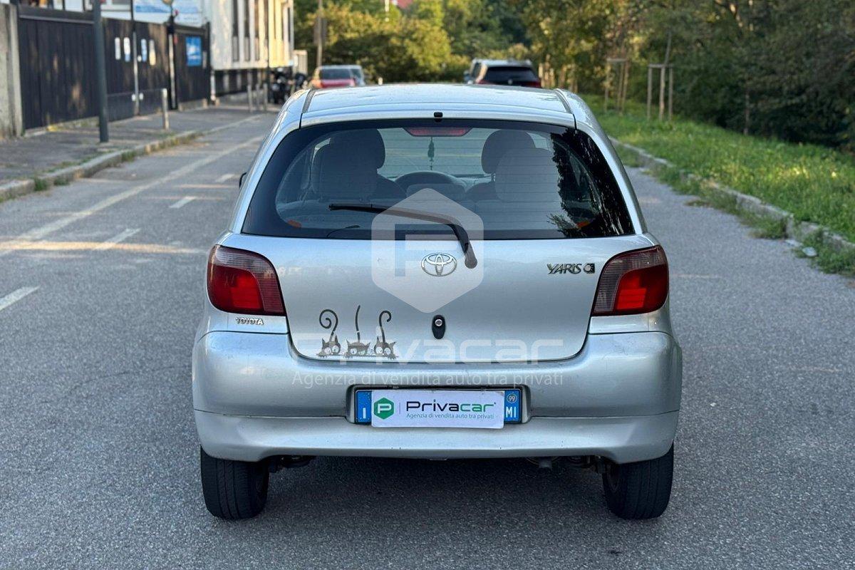 TOYOTA Yaris 1.0i 16V cat 3 porte