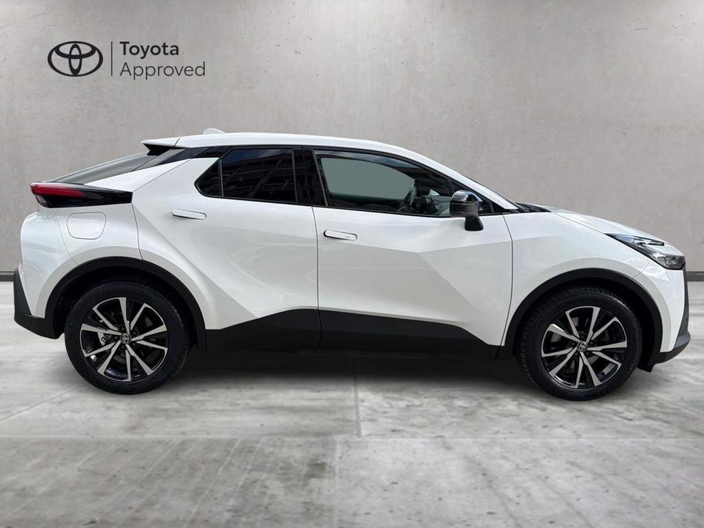 Toyota C-HR 2.0 phev Trend eco fwd e-cvt