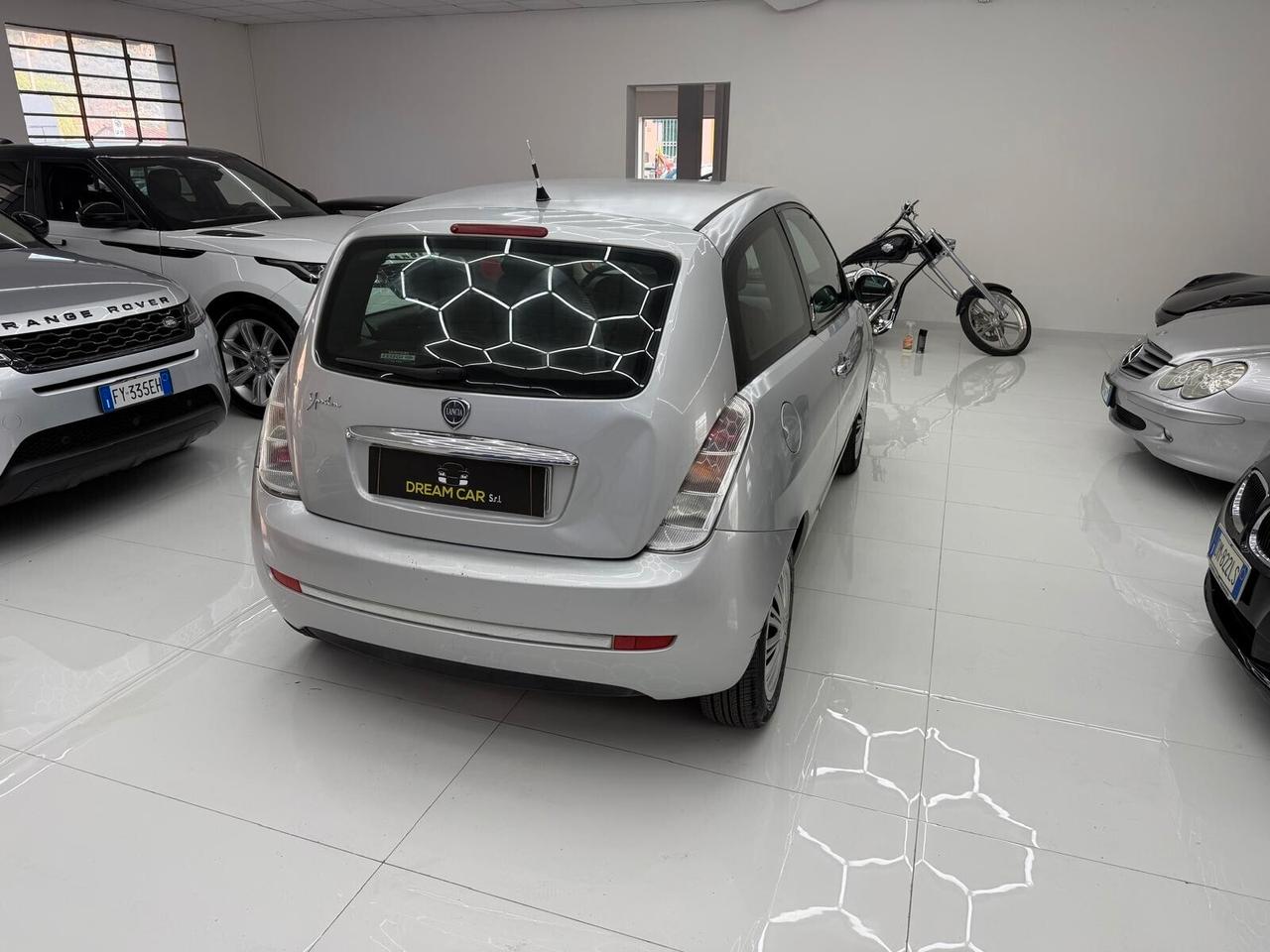 Lancia Ypsilon 3p. 60Cv -Benzina -Ok Neopatentati