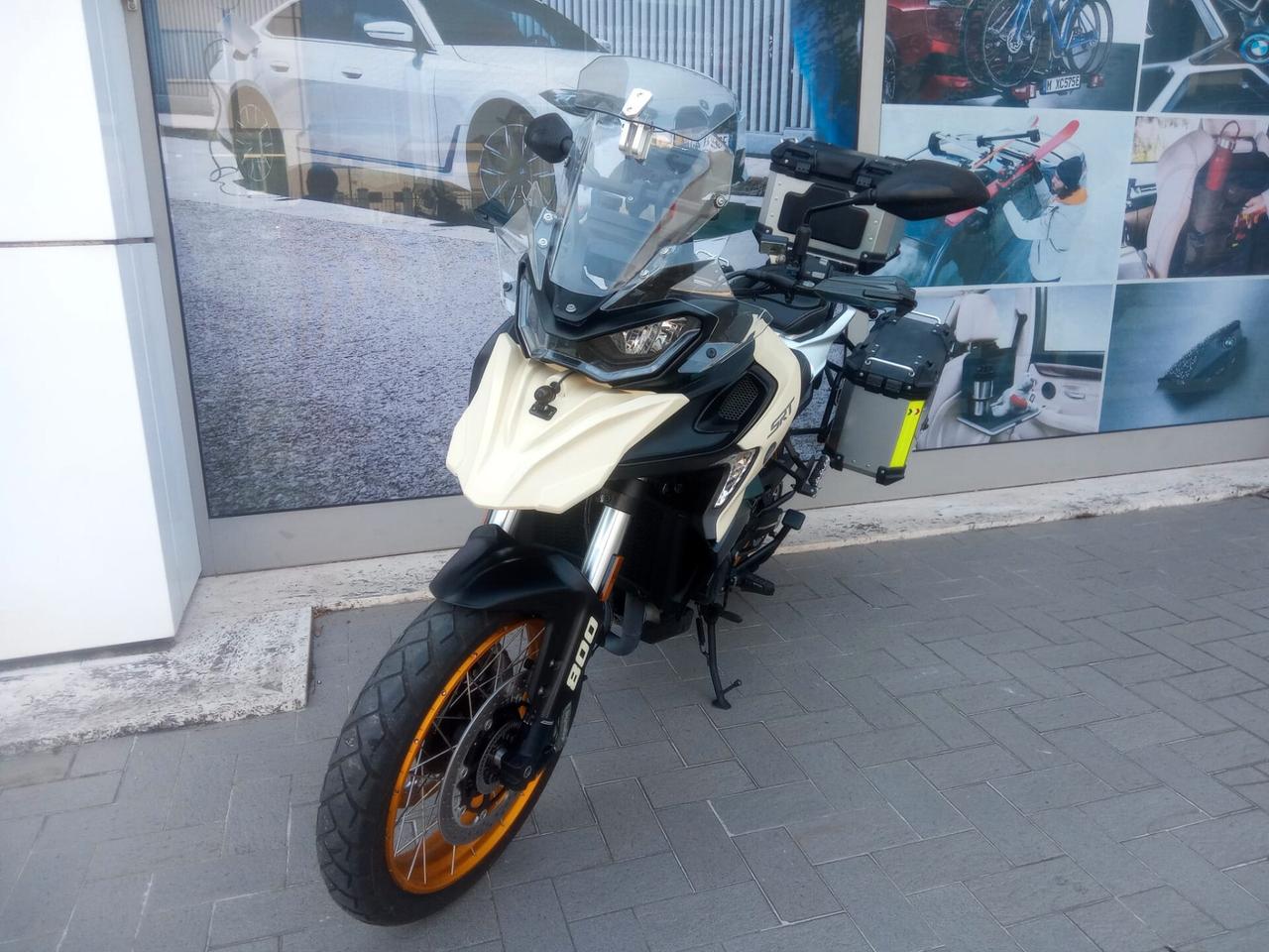 Qj Motor SRT 800 SX