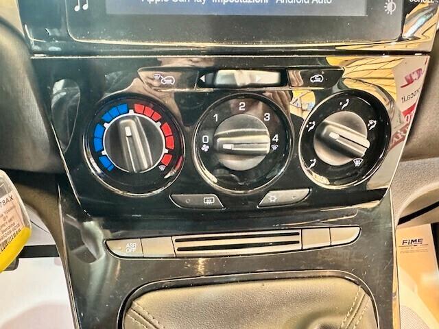 Lancia Ypsilon 1.0 FireFly 5 porte S&S Hybrid Ecochic Gold