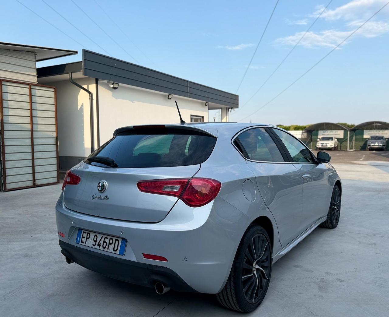 Alfa Romeo Giulietta 2.0 JTDm-2 140 CV Exclusive