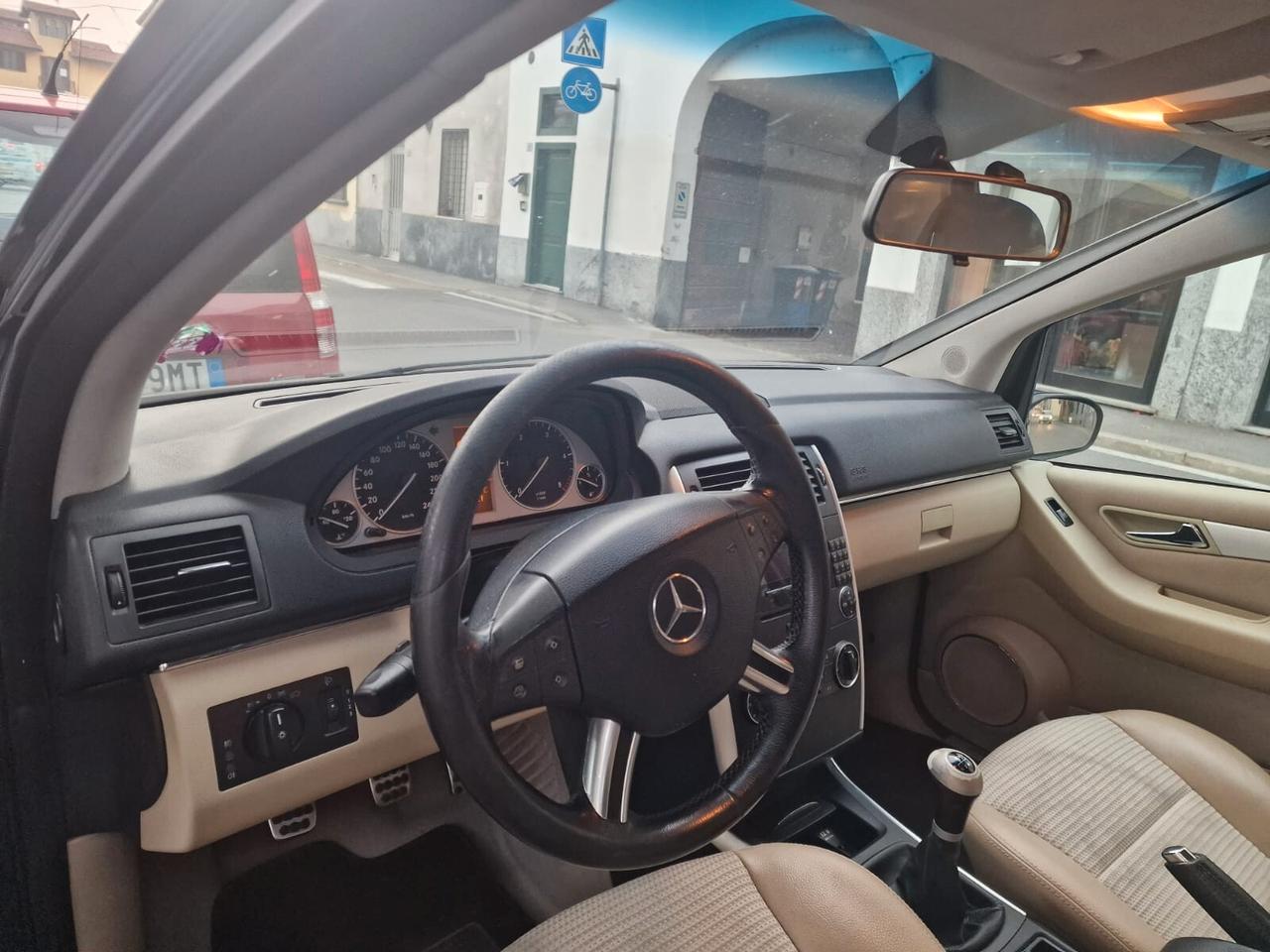 Mercedes-benz B 200 CDI Sport