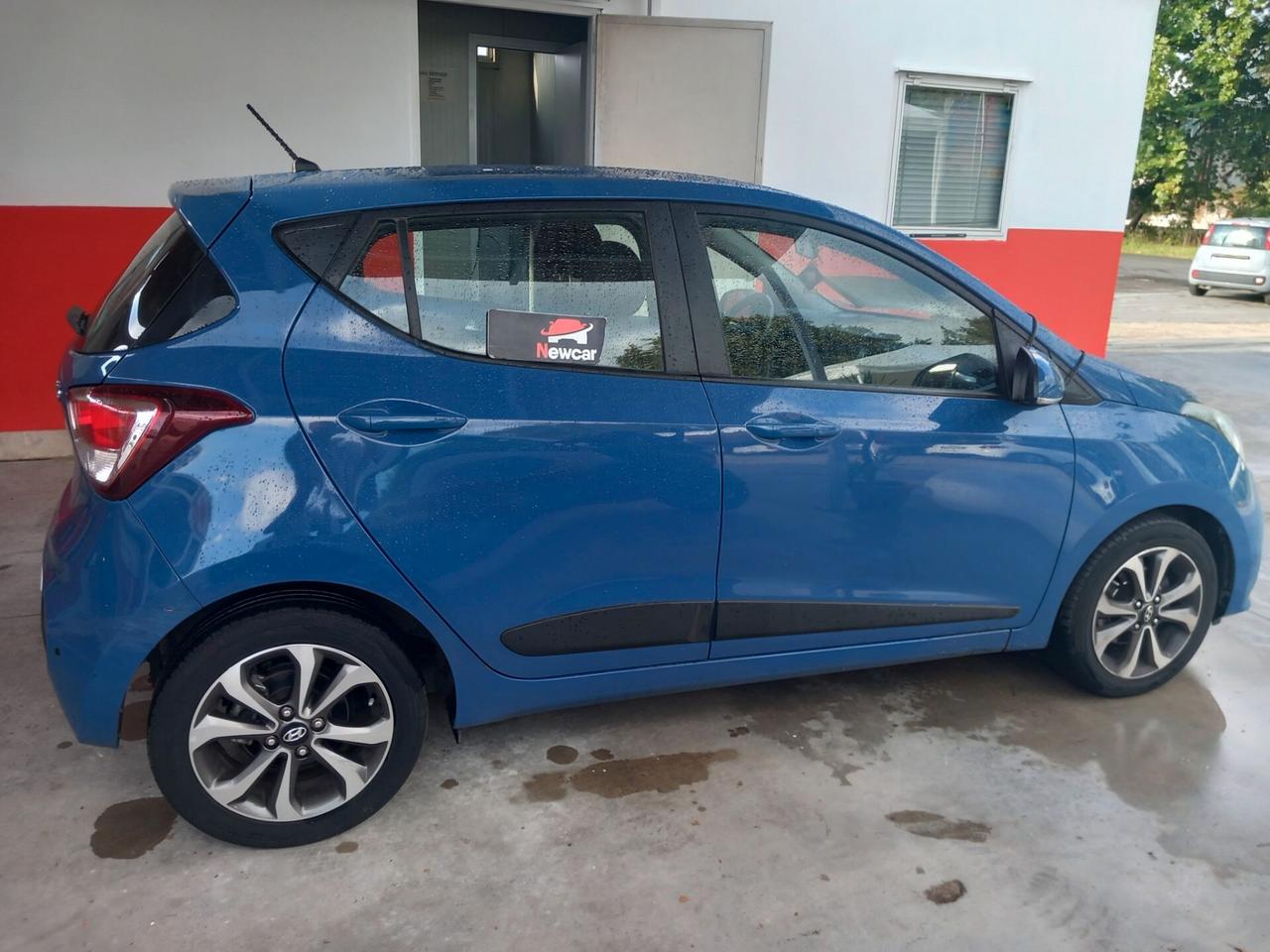 Hyundai i10 1.0 MPI Comfort A/T km 105000 utomatica x neo patentati garanzia