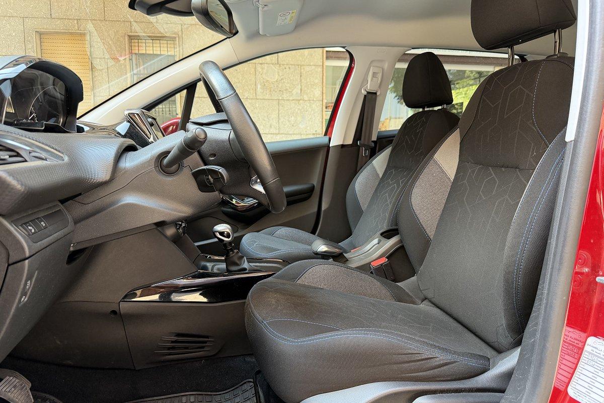 PEUGEOT 2008 1° serie PureTech Turbo 110 S&S Signature