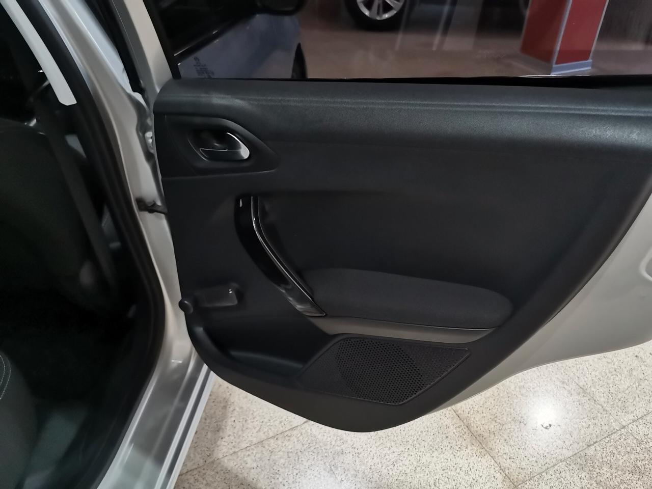 Peugeot 208 BlueHDi 75 5 porte Allure