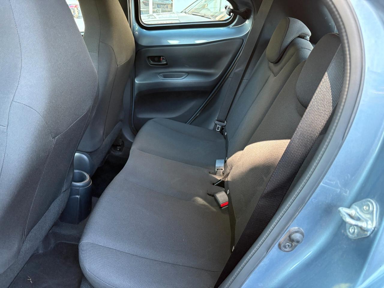 Toyota Aygo Aygox Active 1.0 bz 72cv S-CVT - 03/2025