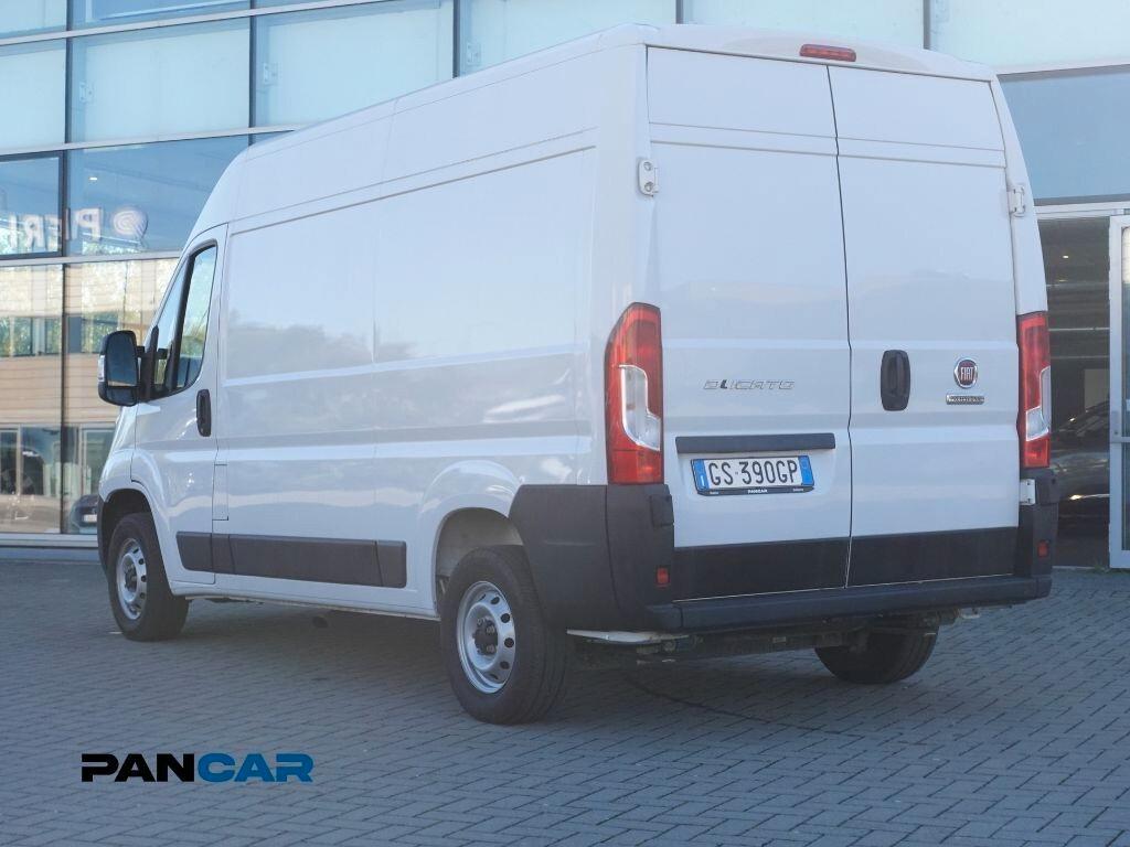 Fiat Ducato 35 2.2 Mjt 140CV PL Cabinato