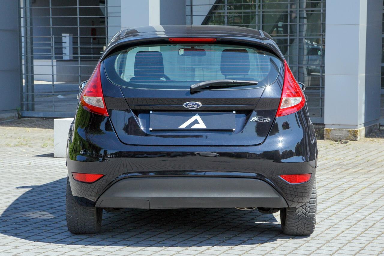 Ford Fiesta 1.25 5 porte GPL