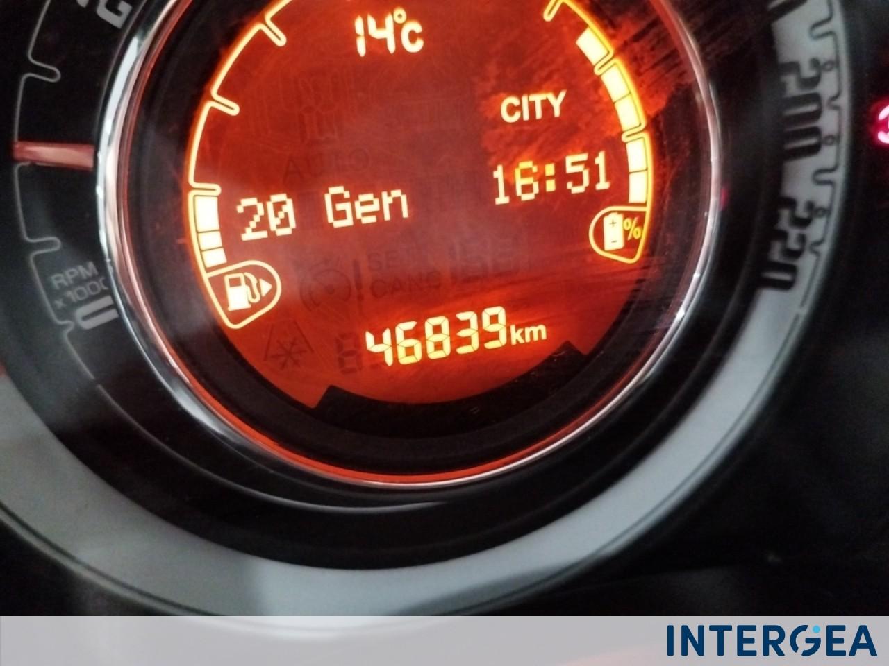 FIAT 500 1.0 hybrid Connect 70cv