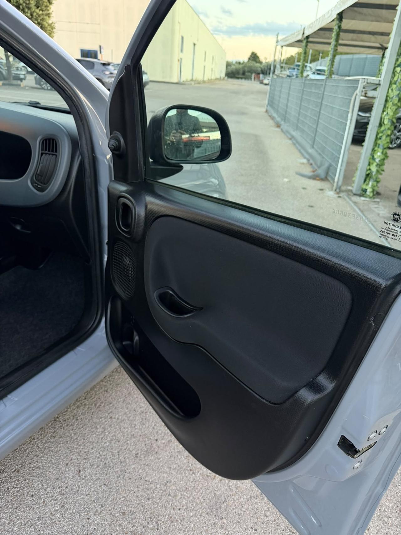 Fiat Panda 1.0 69CV BENZ-Hybrid 2020nuova garanzia