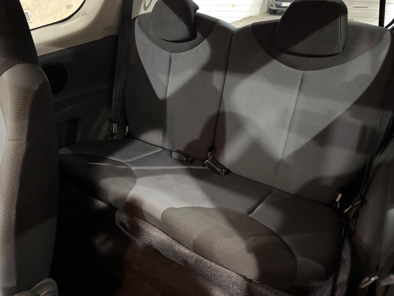 Ford Fiesta 1.5 TDCi 75CV 5 porte NEOPATENTATI