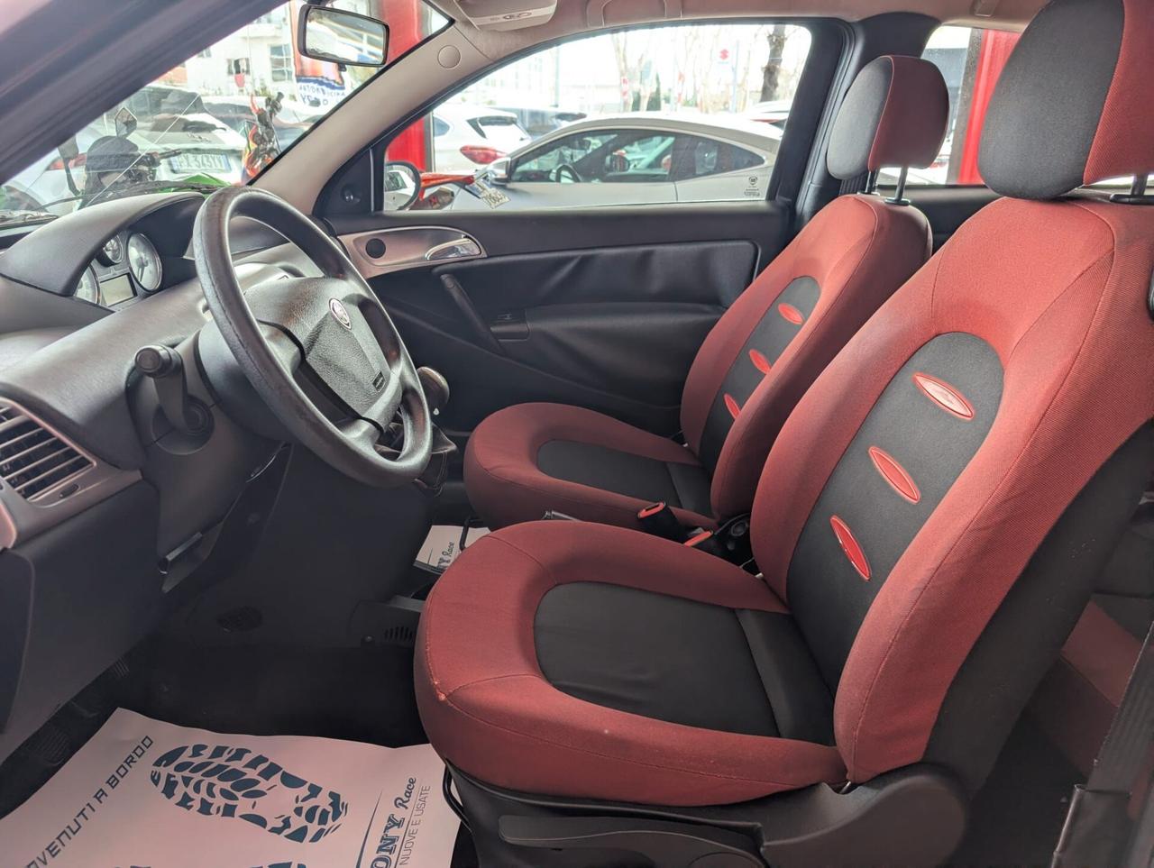 Lancia Ypsilon 1.2 KM 148.000