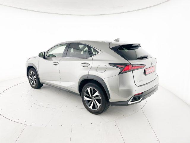 LEXUS NX 300 Hybrid 4WD Luxury