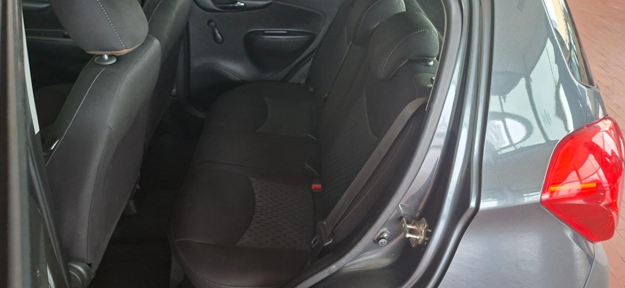 Opel Karl Rocks 1.0 73 CV