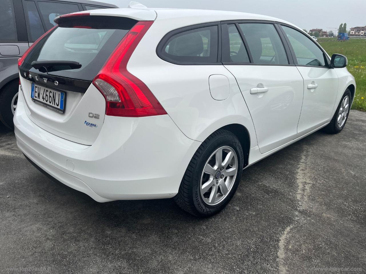 VOLVO V60 D2 1.6 Business|GANCIO TRAINO|94.000 CHILOMETRI CERT.