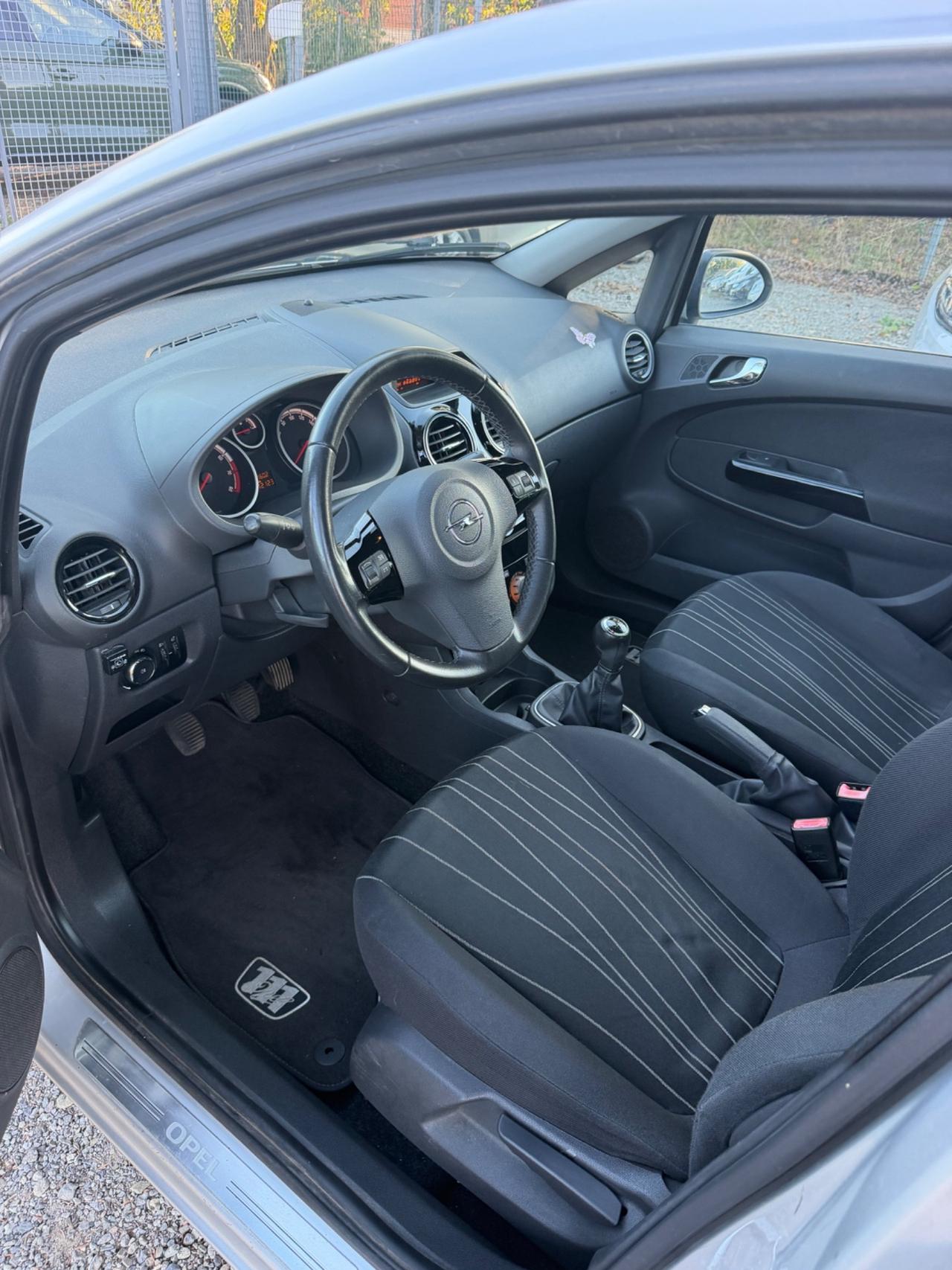 Opel Corsa 1.2 80CV 5 porte GPL-TECH Club