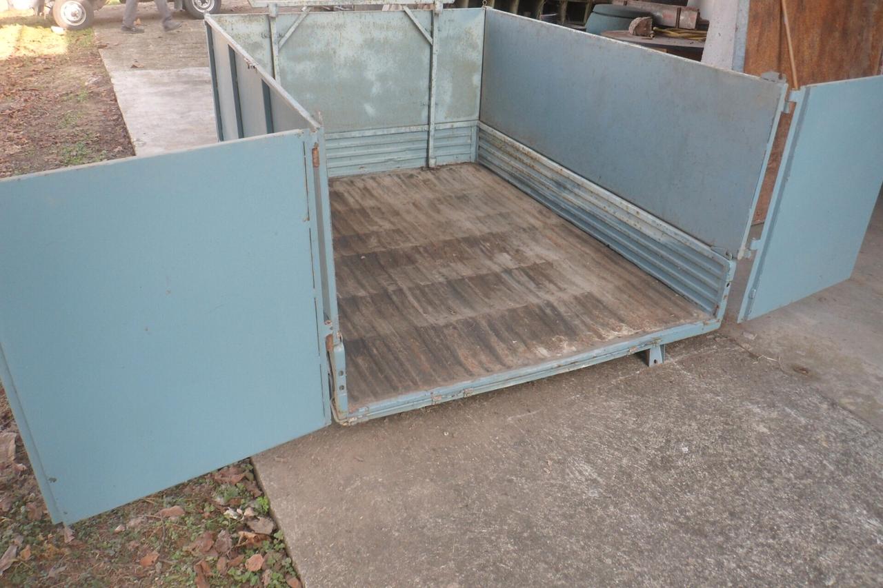 Piaggio Ape car p2/p3 solo cassone ribaltabile con soprasponde