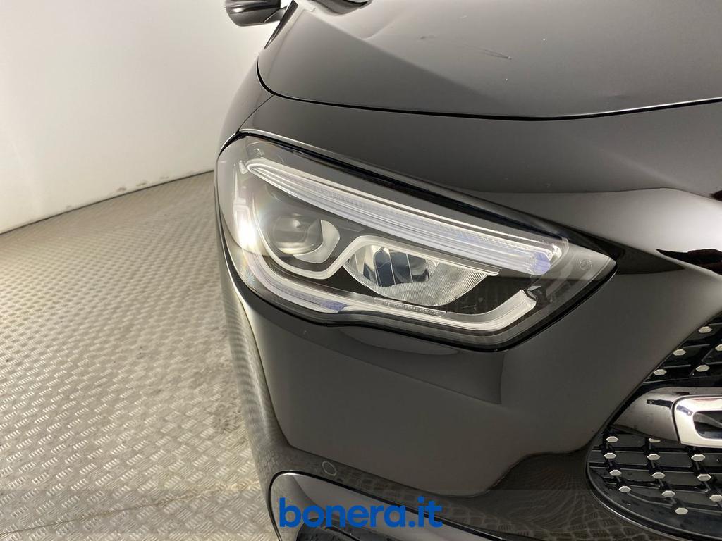 Mercedes GLA 200 200 D Premium 8G-DCT