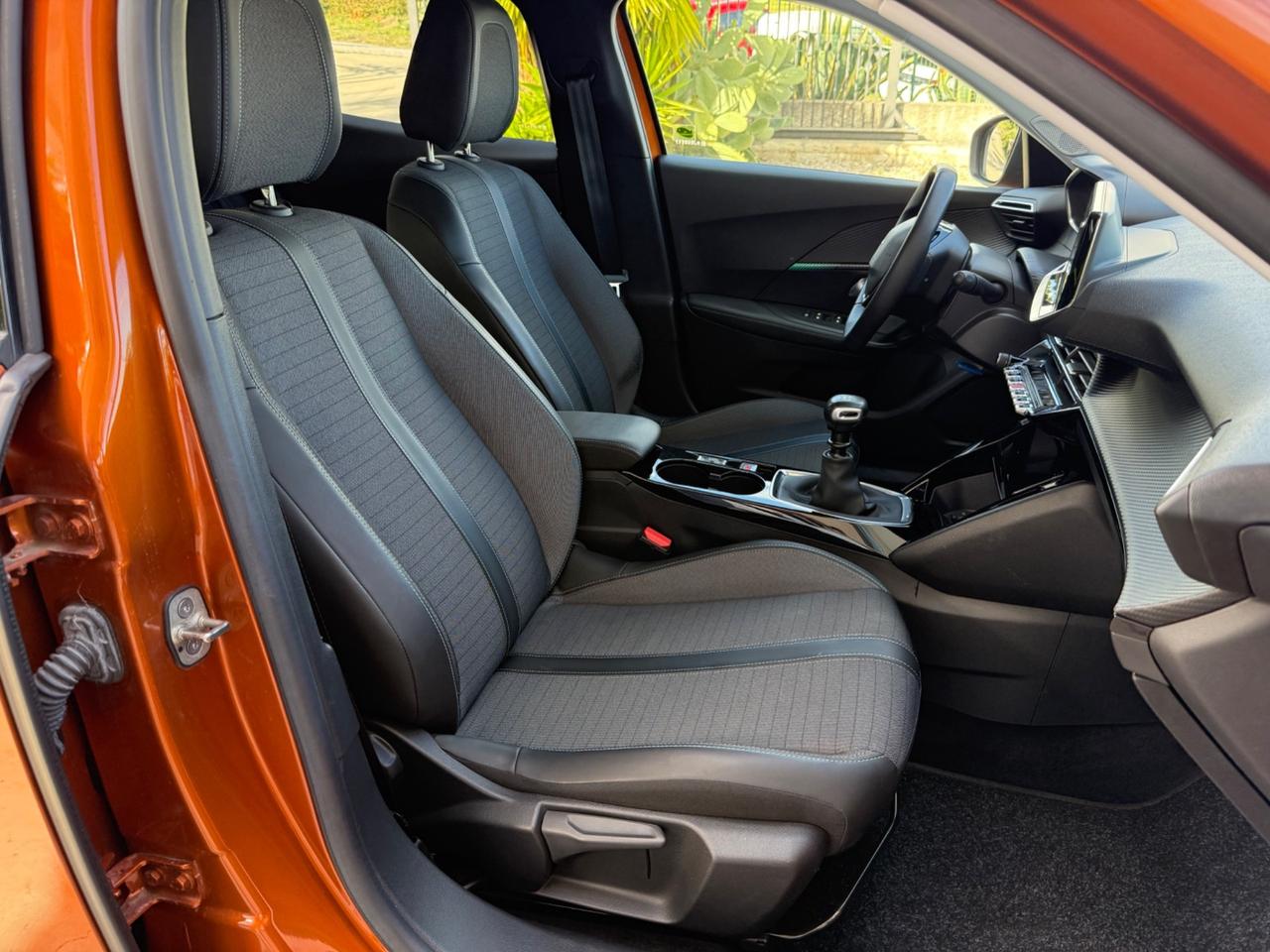 Peugeot 2008 BlueHDi 110 S&S Allure Pack
