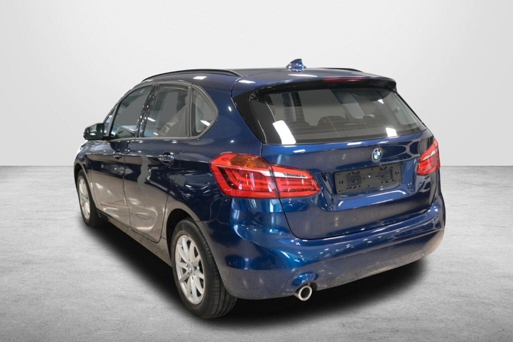 BMW 216D ACTIVE TOURER 116CV 6M. BUSINESS ADVANTAGE ( FARI LED - PELLE - CRUISE - NAVI - PARK ASSISTANT - TELECAMERA POST. )