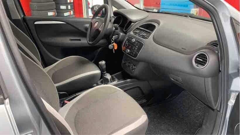 Fiat Punto 1.3 MJT II S&S 95 CV 5 porte Easy