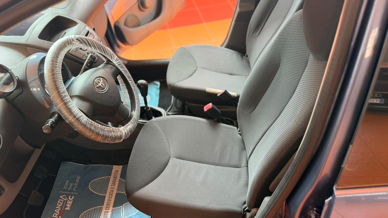 Toyota Aygo 1.0 12V VVT-i 5 porte