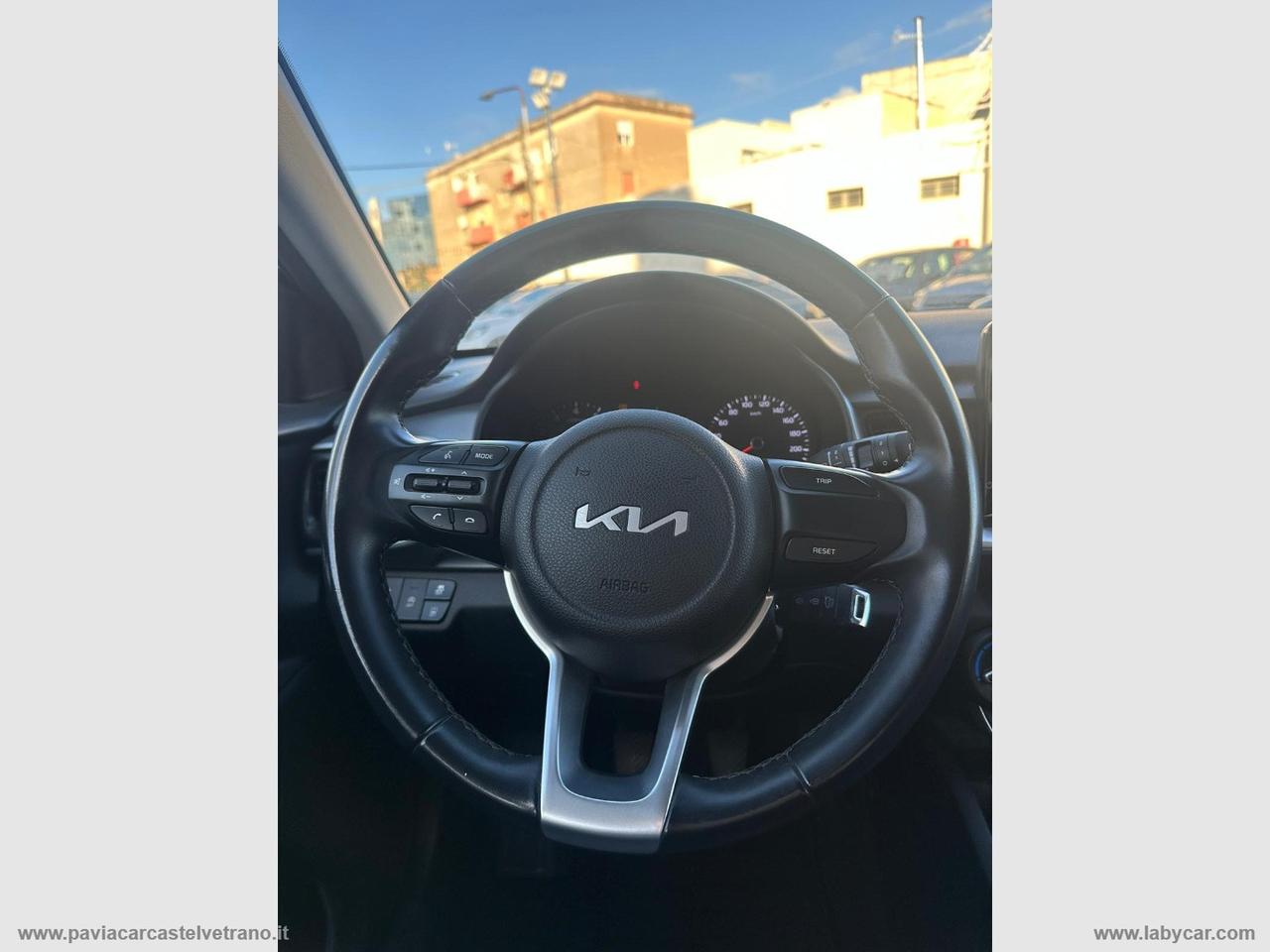 KIA Stonic 1.2 DPI Urban