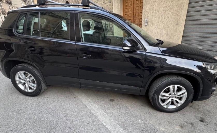 Volkswagen Tiguan 1.4 tsi 122cv solo 180 MILA KM