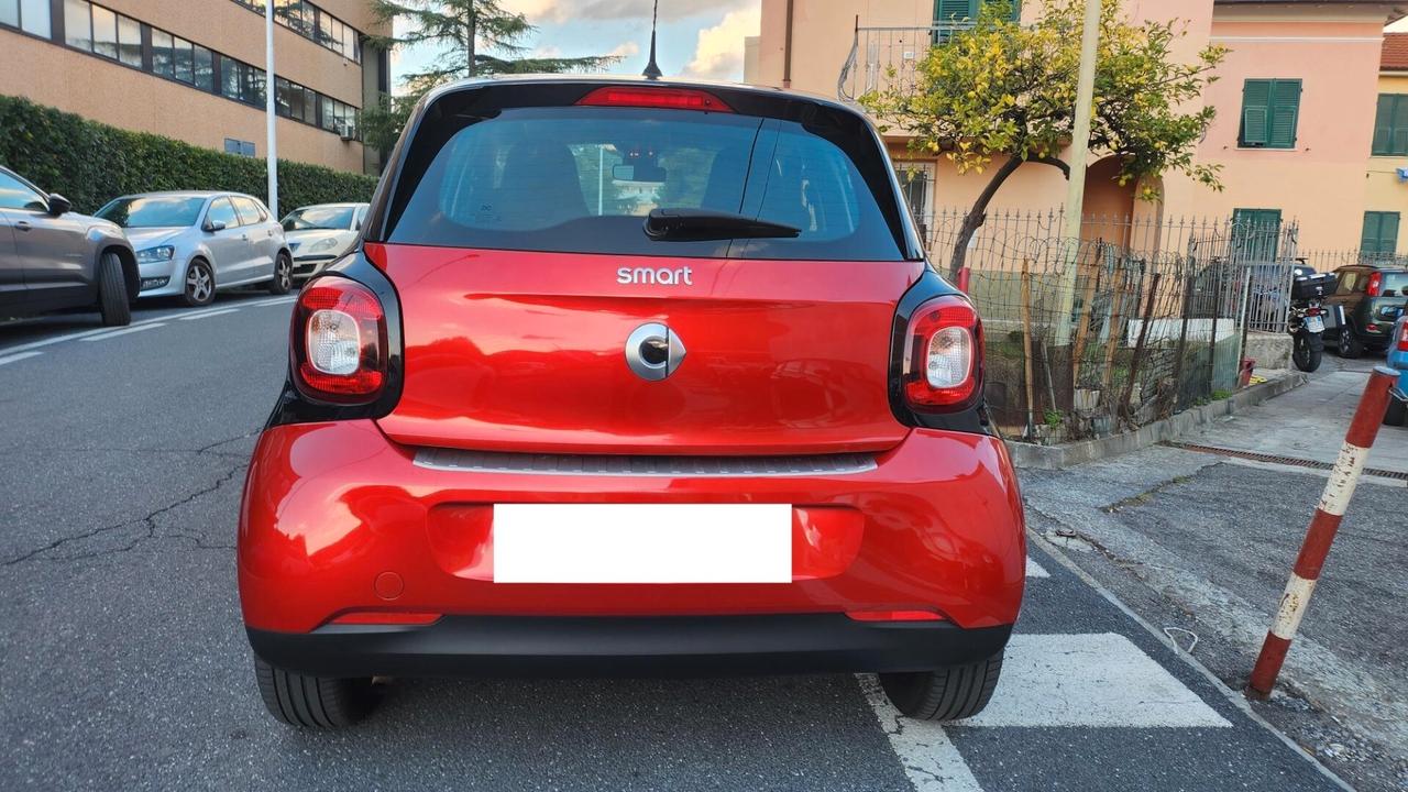 Smart ForFour 70 1.0 Passion