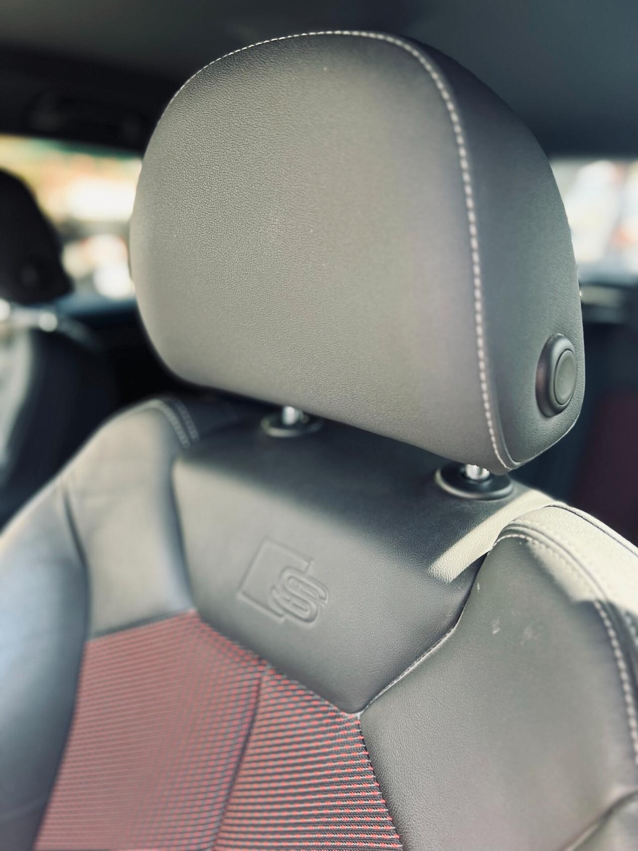 Audi Q3 35 TDI S tronic line edition