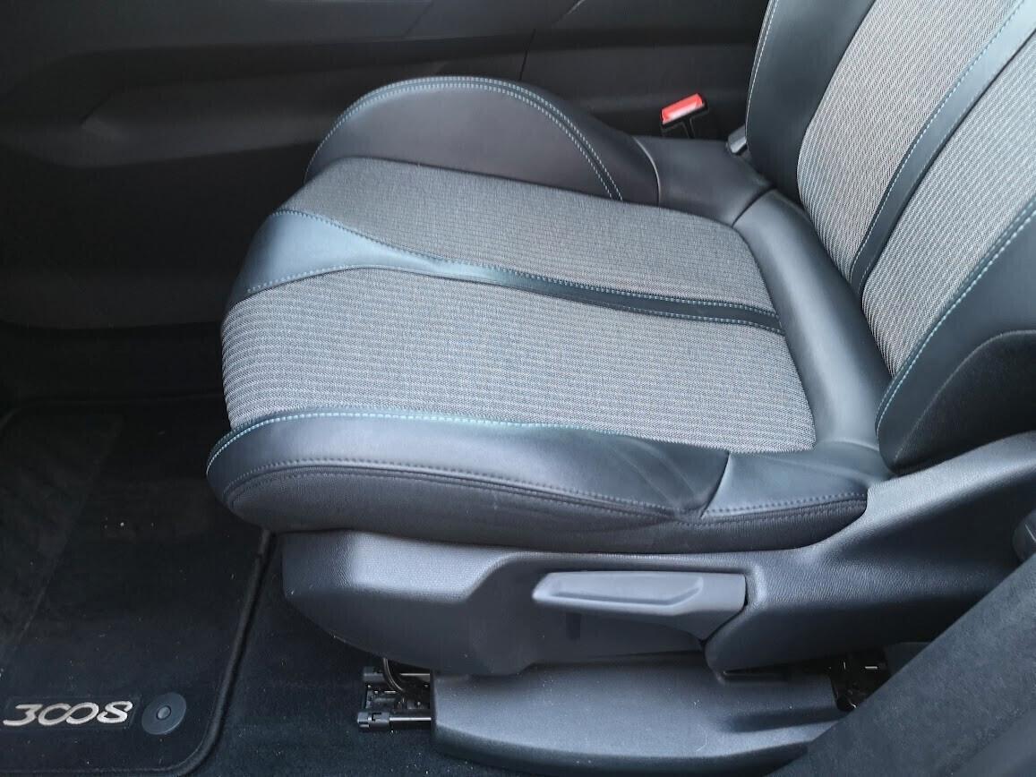 Peugeot 3008 BlueHDi 130 S&S EAT8 Allure Pack AUTOMATIC