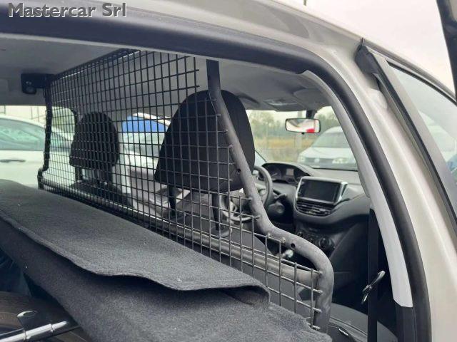 PEUGEOT 208 208 5p 1.6 bluehdi VAN - targa FG017GM