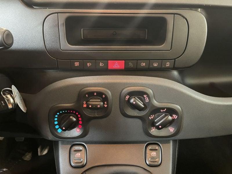 FIAT Panda 1.0 FireFly S&S Hybrid Pandina