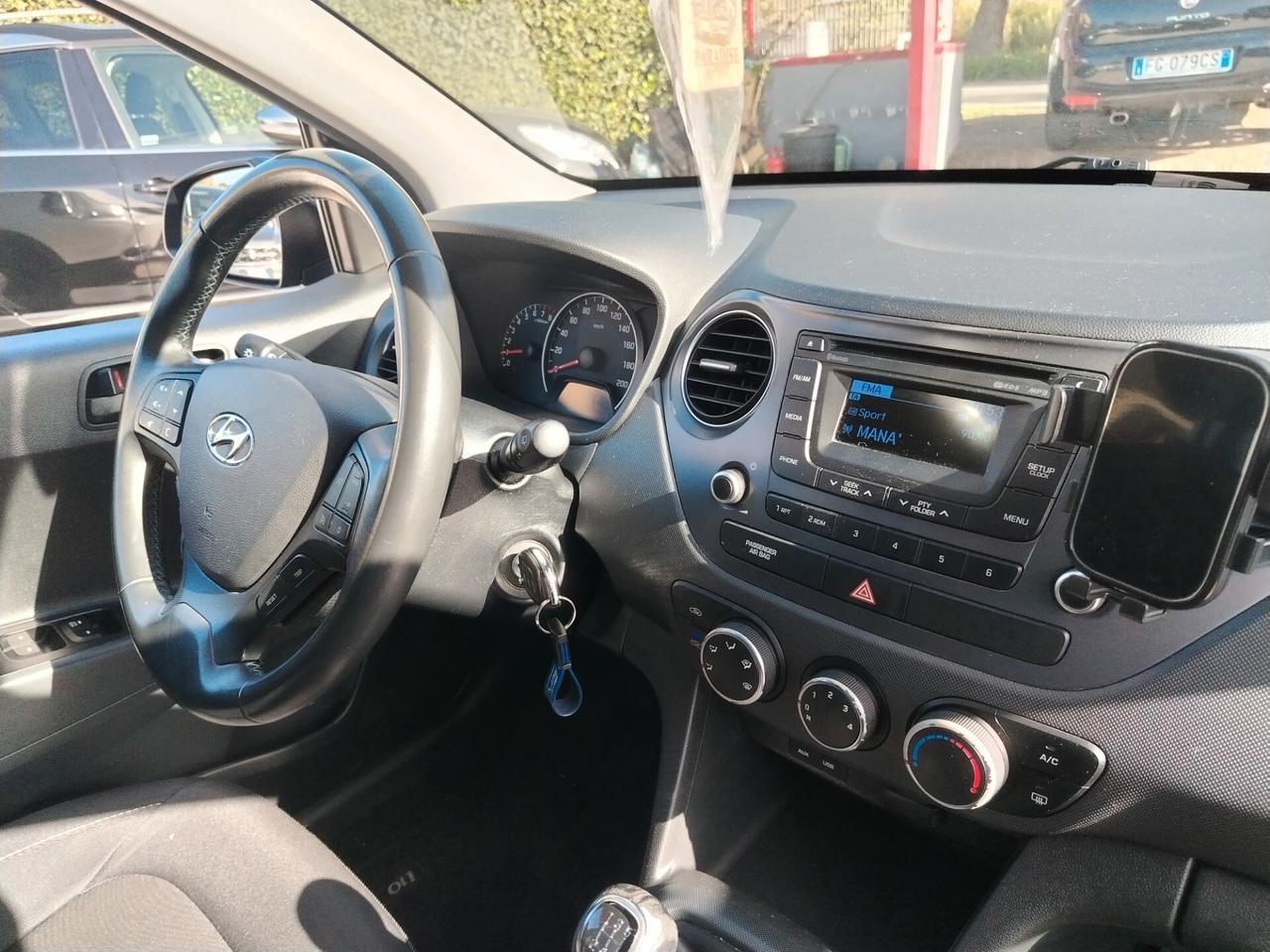 Hyundai i10 1.0 MPI Login