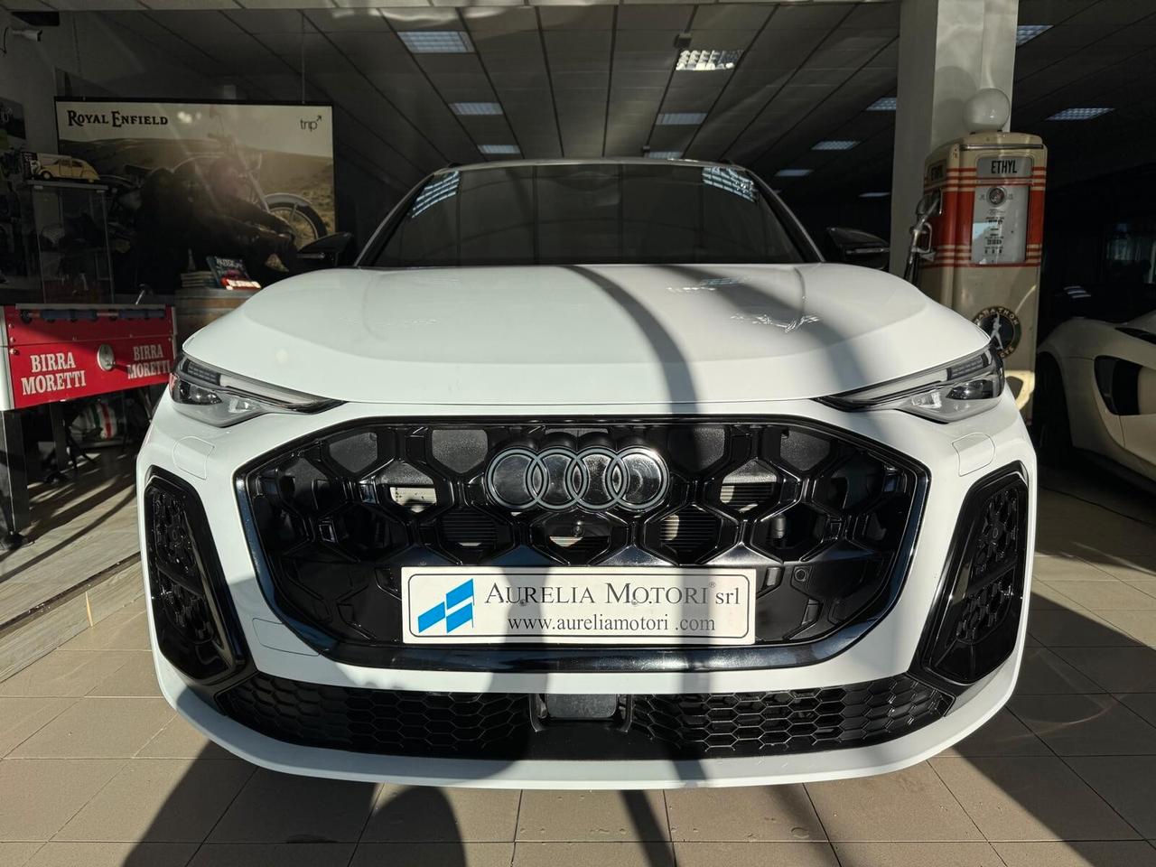 Audi Q5 40 TDI 204 CV quattro S tronic line FULL FULL OPT. MMI PASSENGER SUBITO DISPONIBILE